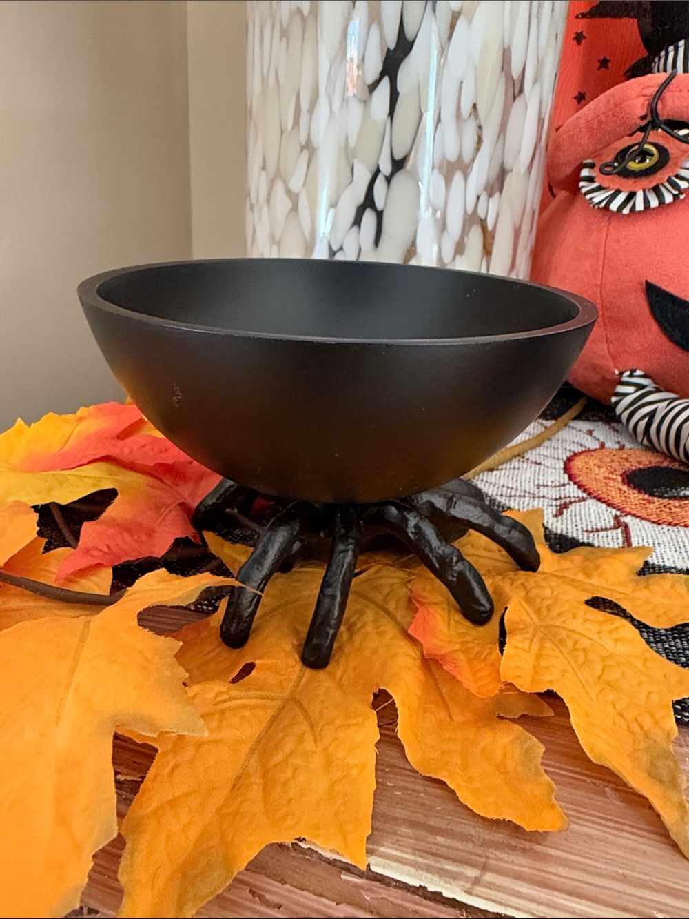 Halloween Decorative Bowl with Spider-Leg Base - Home Kitchen